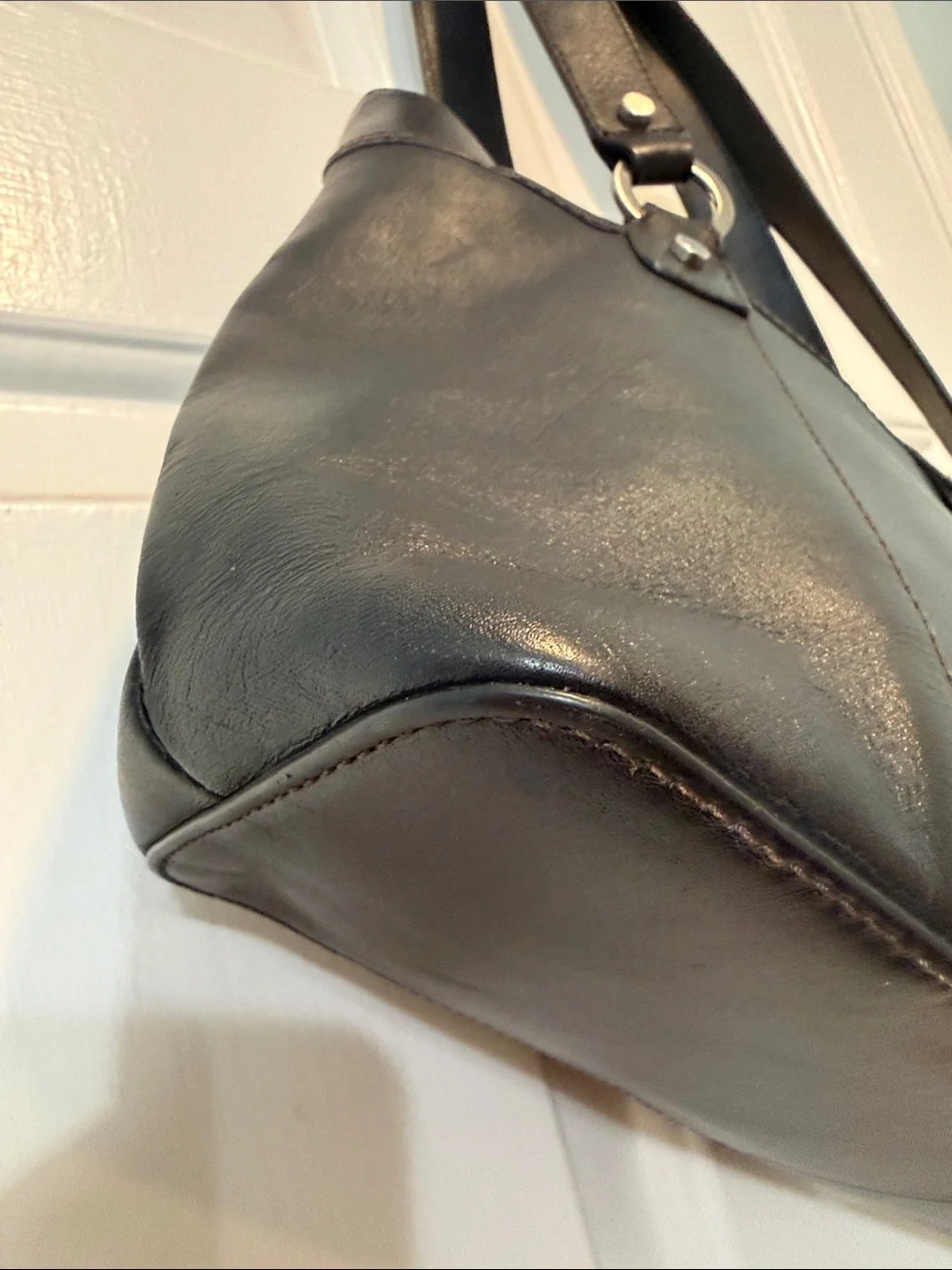 Etienne Aigner sleek black